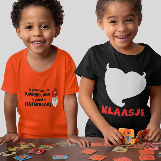 🎅 T-shirt “Klaasje” – voor de kleine hulpsint in huis!